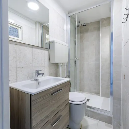 7l - 2bdr In Old Town * Menton