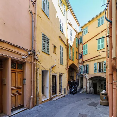 Apartment 7l - 2bdr In Old Town Menton