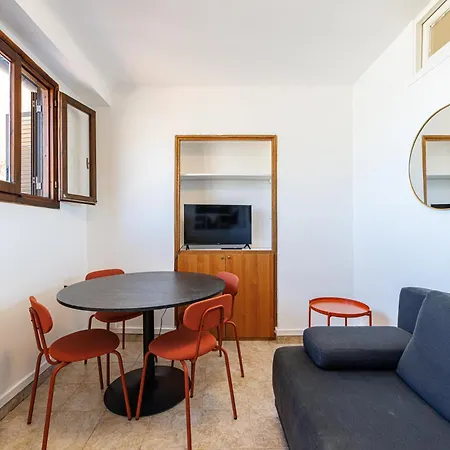 Apartament 7l - 2bdr In Old Town