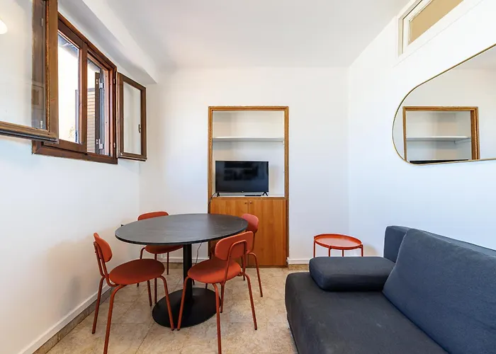 Apartment 7l - 2bdr In Old Town