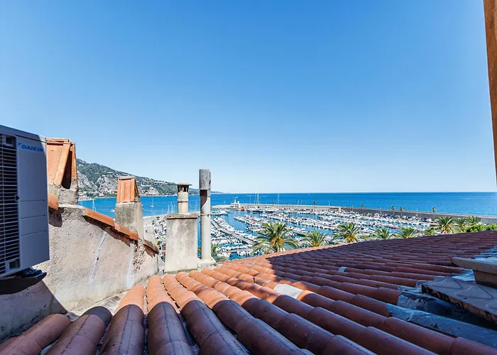 7l - 2bdr In Old Town